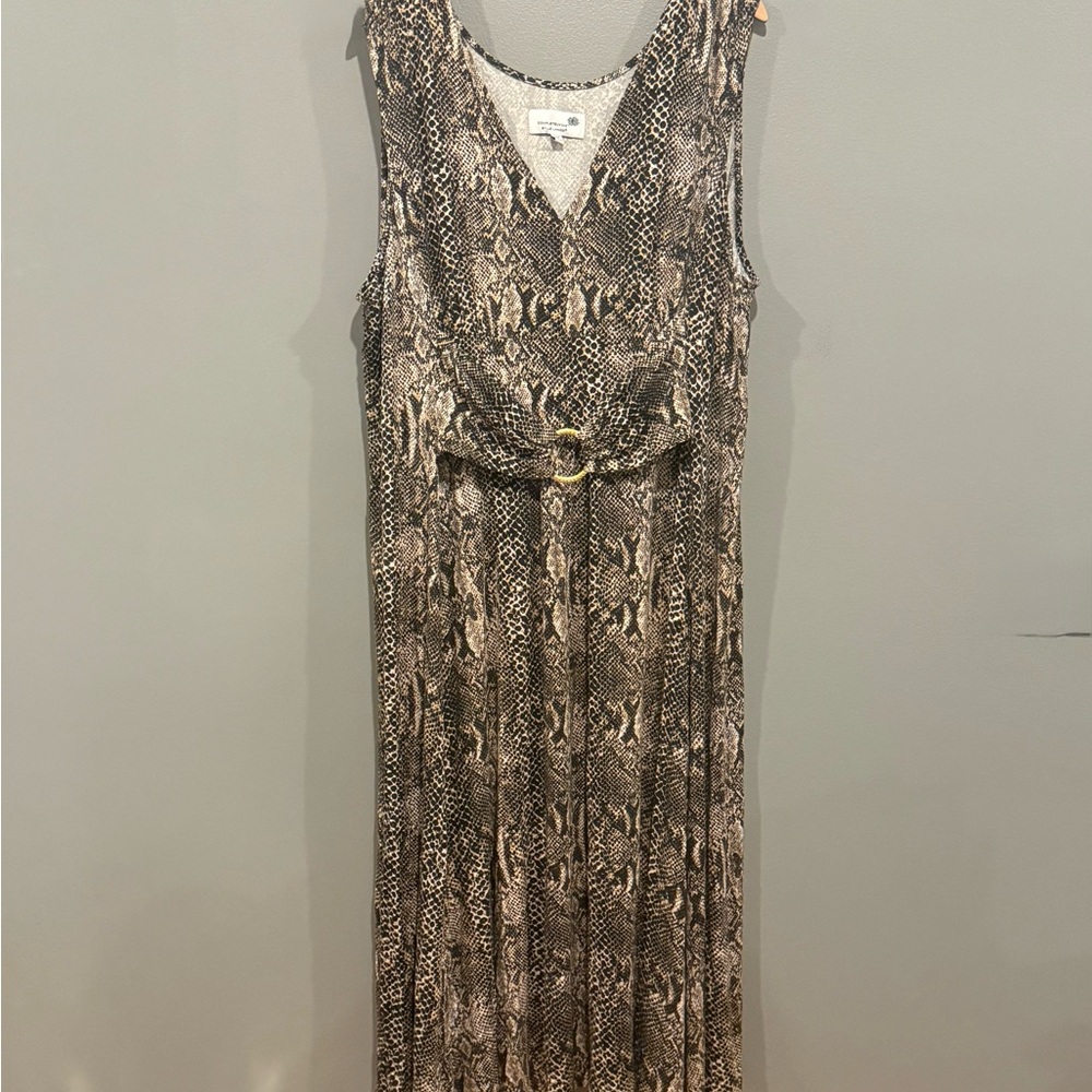 *GENTLY WORN* Women's Completely Me by Liz Lange Size 3X Maxi Belted Dress